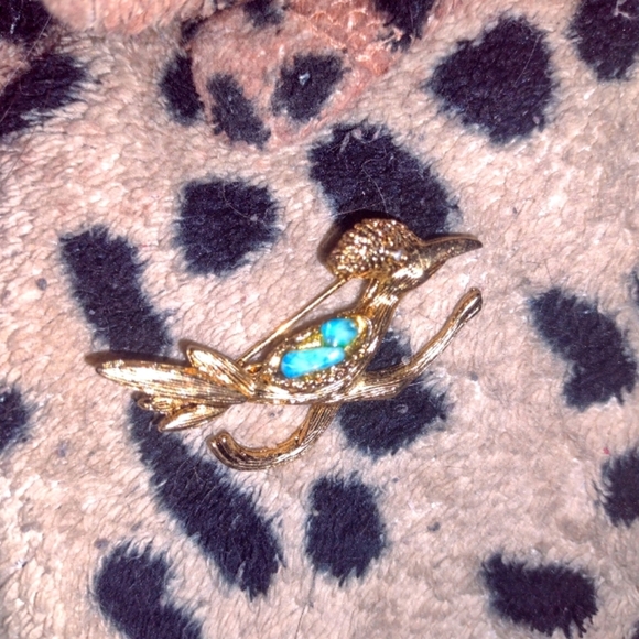 Road Runner Brooch Turquoise Cabochon - Picture 2 of 3